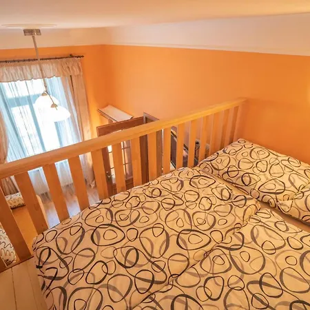 Ferdinand Apartment